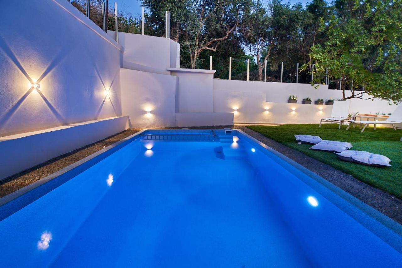 Villaer El Platanias *